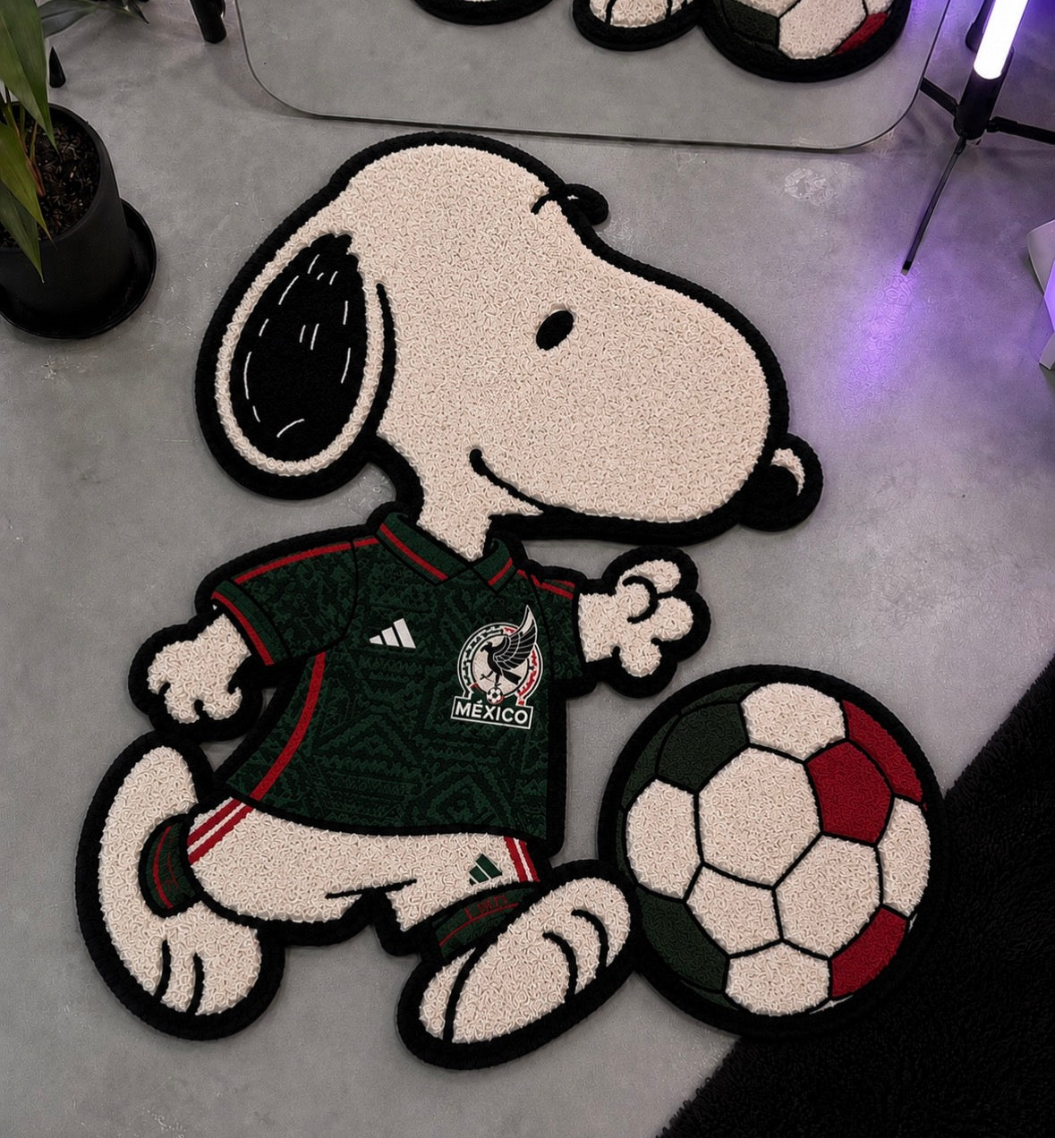 México x Snoopy Rug