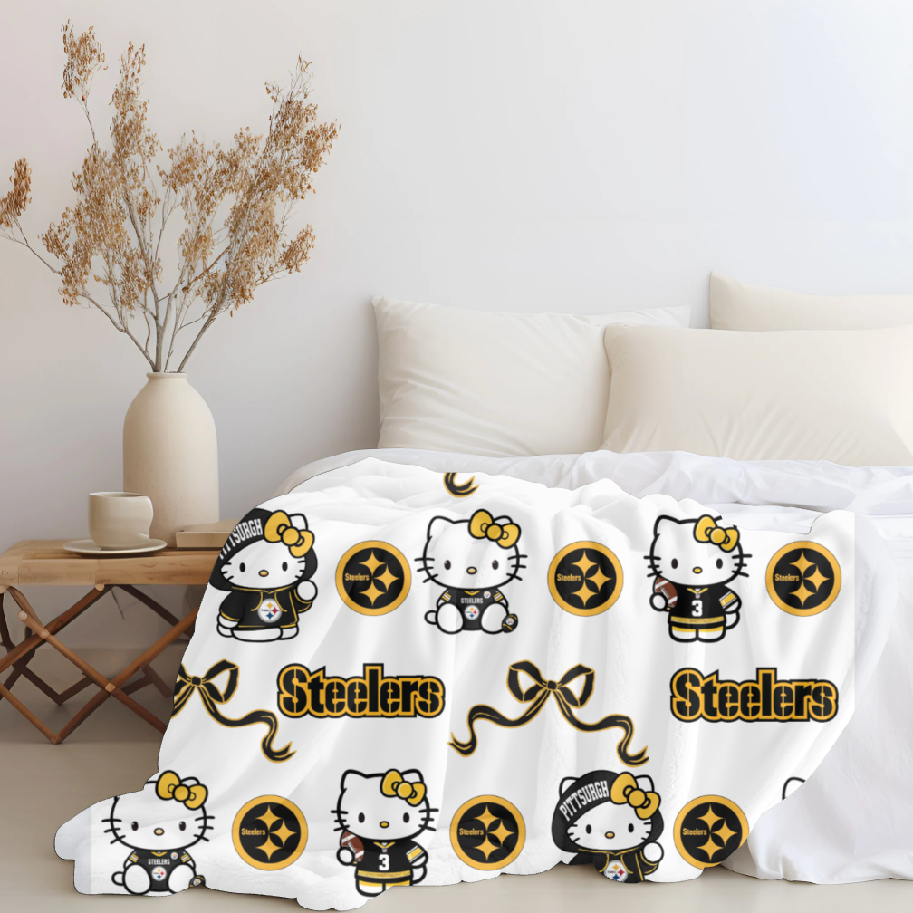 Steelers x Hello Kitty Plush Blanket