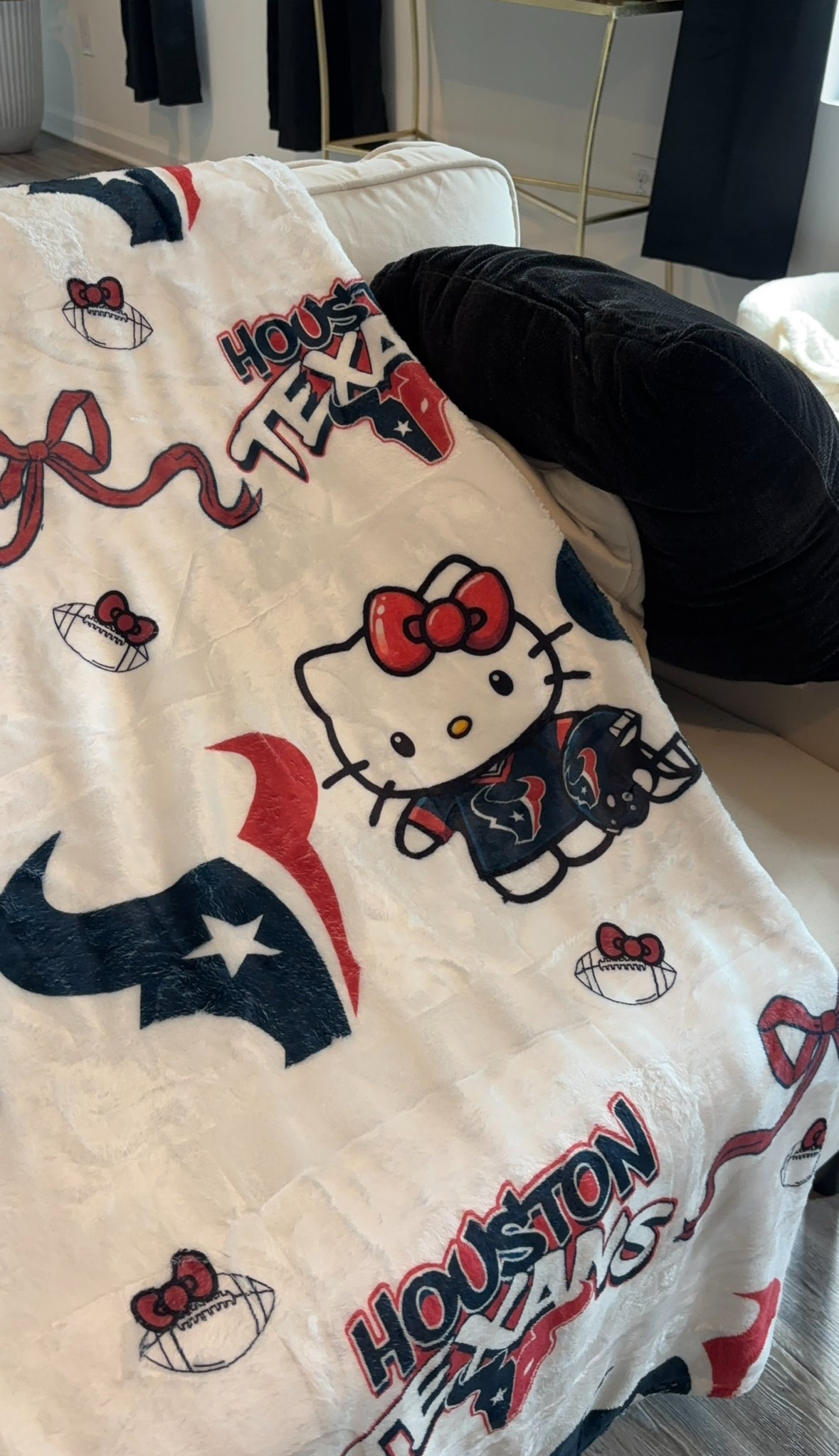 Hk Texas Plush Throw Blanket
