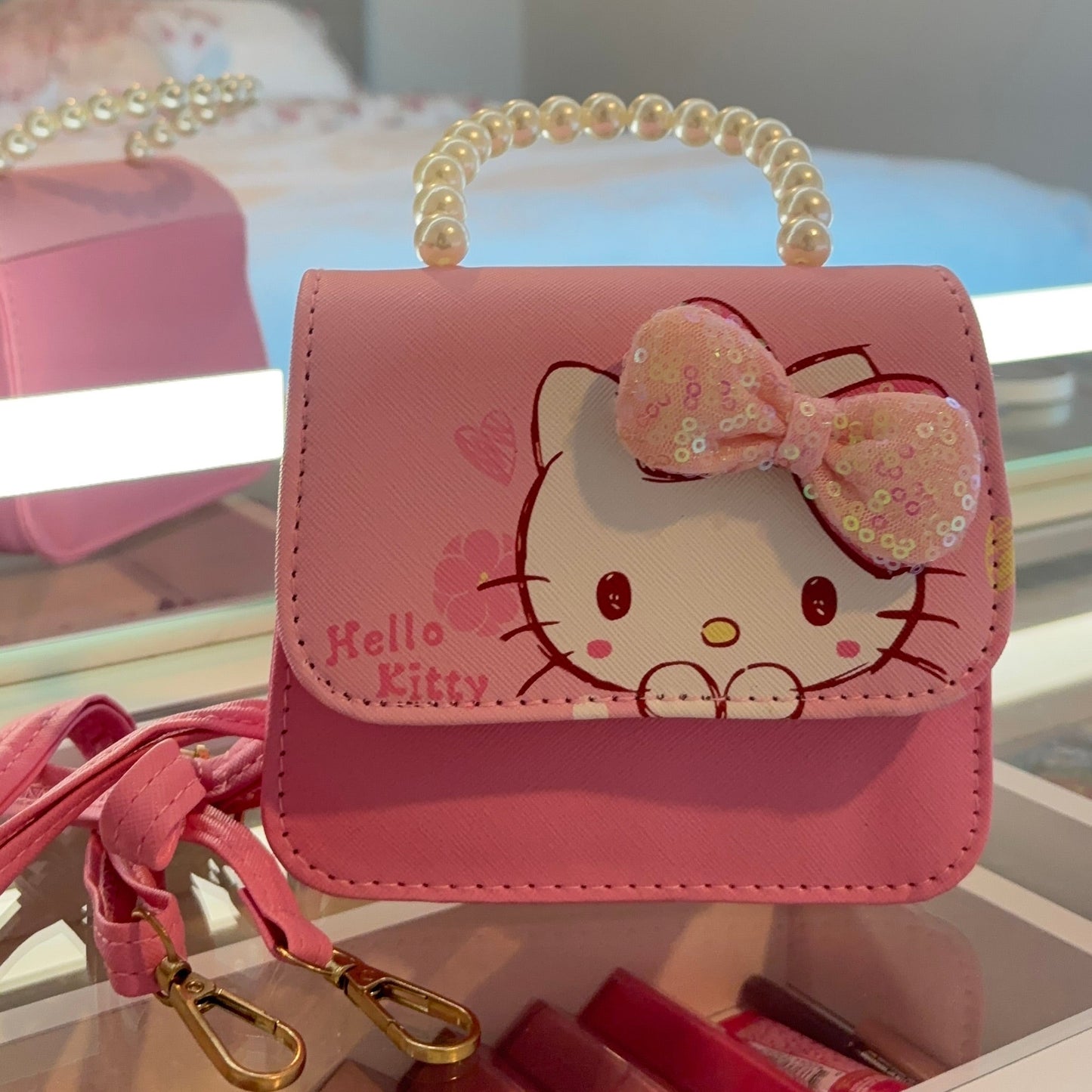 Mini Hello Kitty Purse with Shoulder Strap