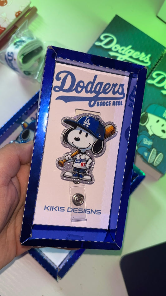 Dodgers x Snoopy Badge Reel