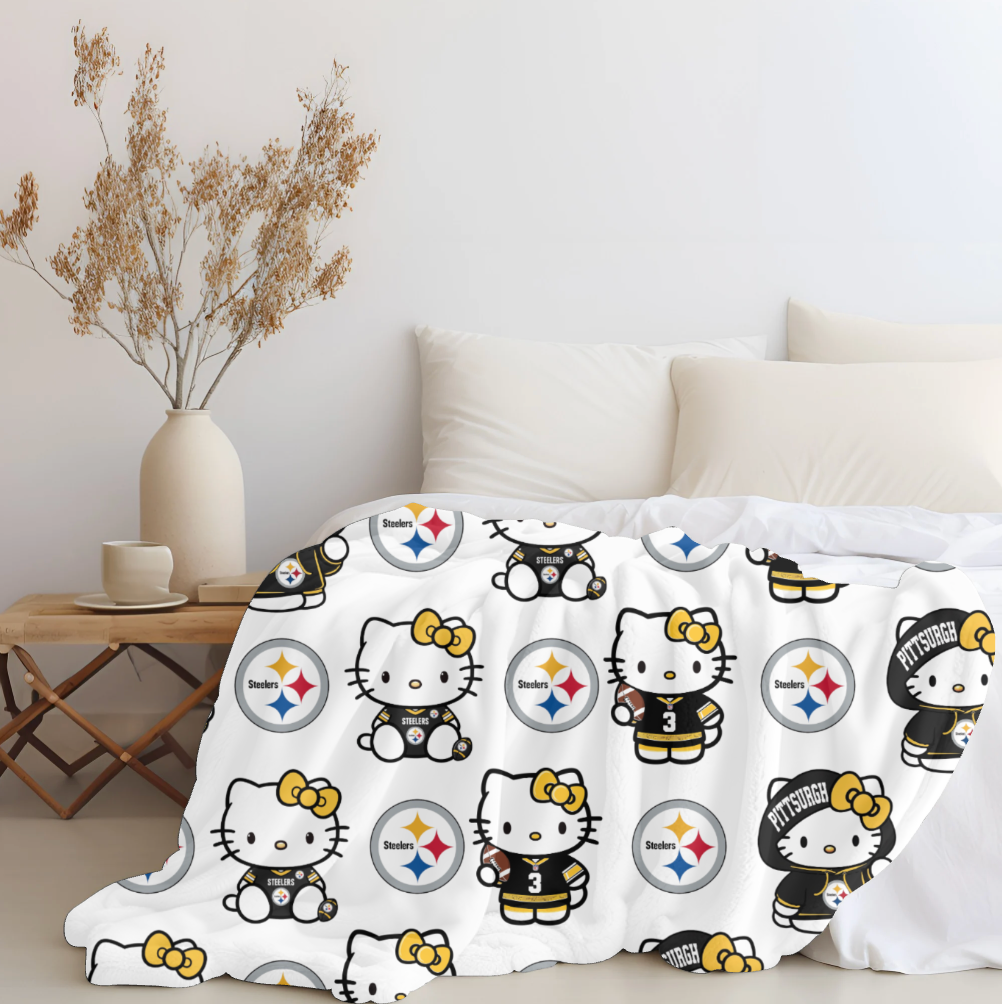 Steelers x Hello Kitty Plush Blanket