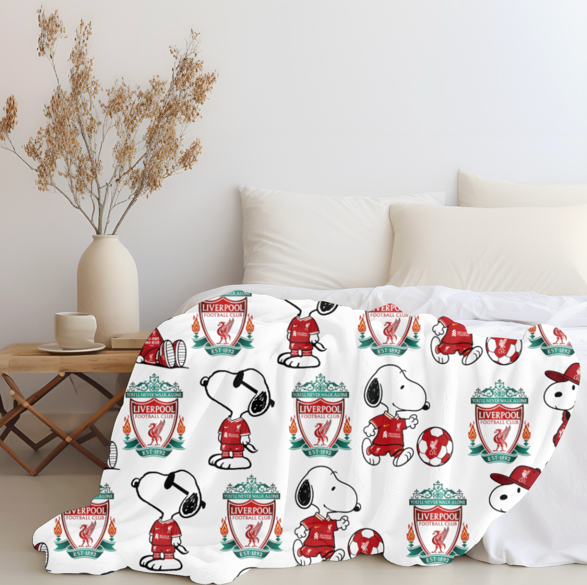 Snoopy x Liverpool Blanket