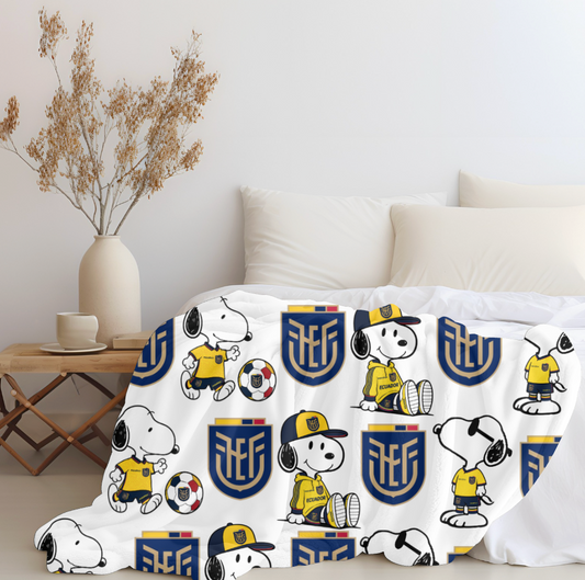 Snoopy x Ecuador Blanket